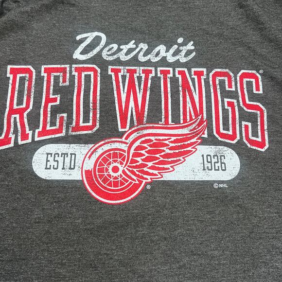 Detroit Red Wings Long Sleeve Shirt Mens Medium Gray NWOT NHL Hockey Tee - Picture 3 of 8